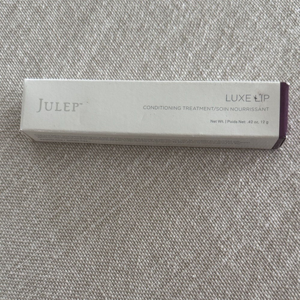 Julep Luxe Lip Conditioning Treatment - Cream and Purple
